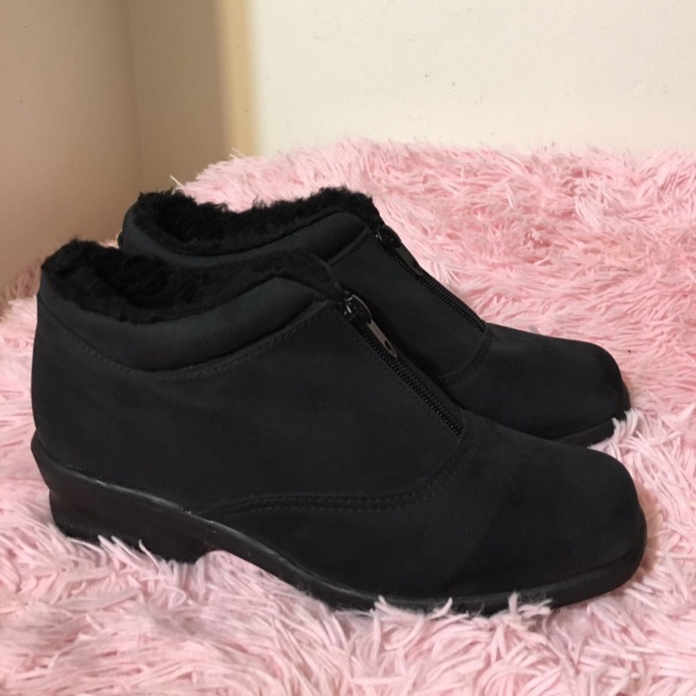 Toe Warmers Micha Black women’s bootie size 7N